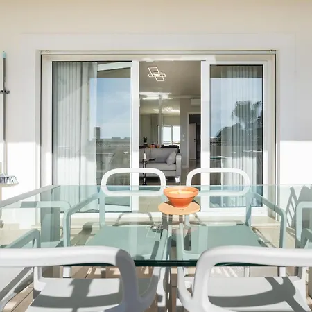 Albufeira Sunny Apartment 1 With Pool By Homing Apartment
